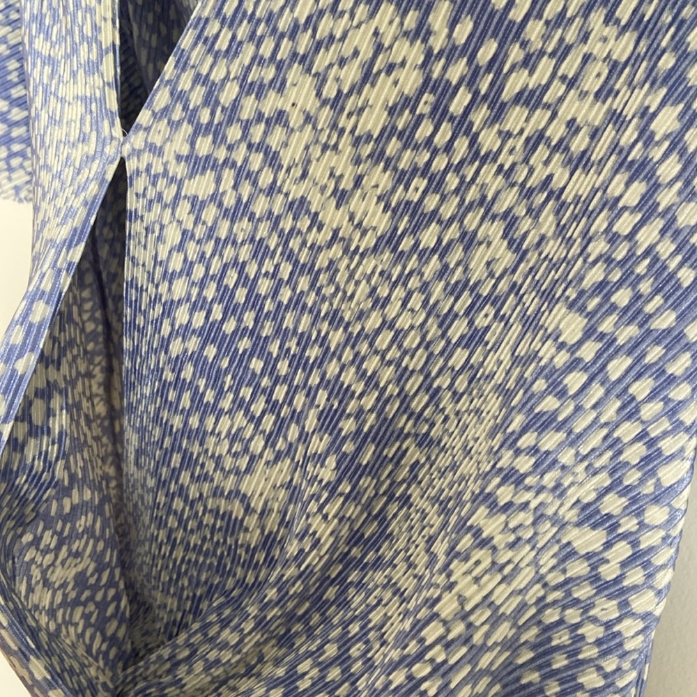 ASTR the Label Short Sleeve Plisse Top SIZE M - Picture 7 of 11